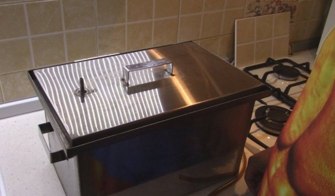 Пушачът на газова печка ви позволява да готвите вкусна храна у дома